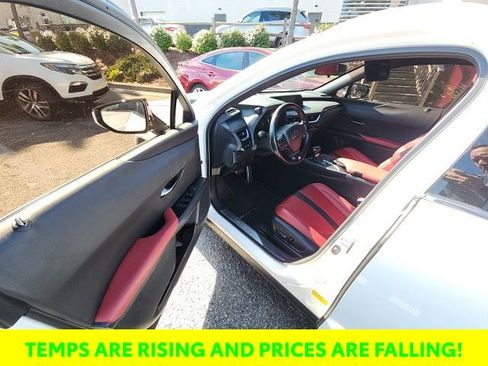 Used 2022 Lexus UX 200 F Sport w/ Accessory Package (Z2) image 17