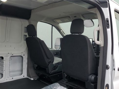New 2026 Ford Transit 250 Low Roof RWD image 13