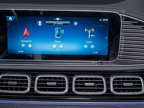 New 2026 Mercedes-Benz GLE 63 AMG S image 19