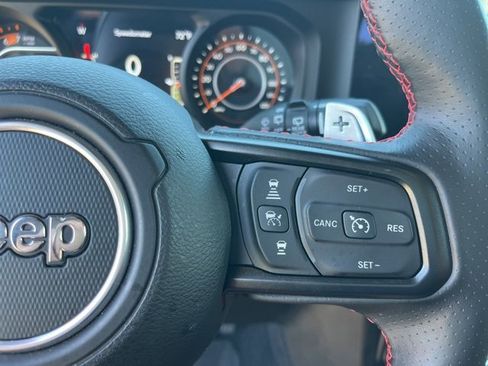 Used 2024 Jeep Wrangler Unlimited Rubicon 392 image 18