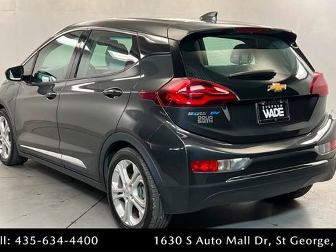 Used 2018 Chevrolet Bolt LT FWD image 3