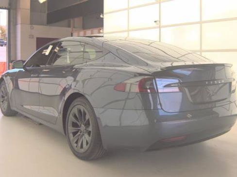 Used 2018 Tesla Model S 100D AWD/4WD image 4