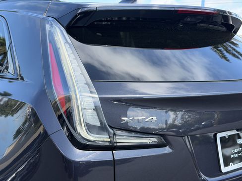 Certified 2022 Cadillac XT4 Sport w/ Comfort Package image 9