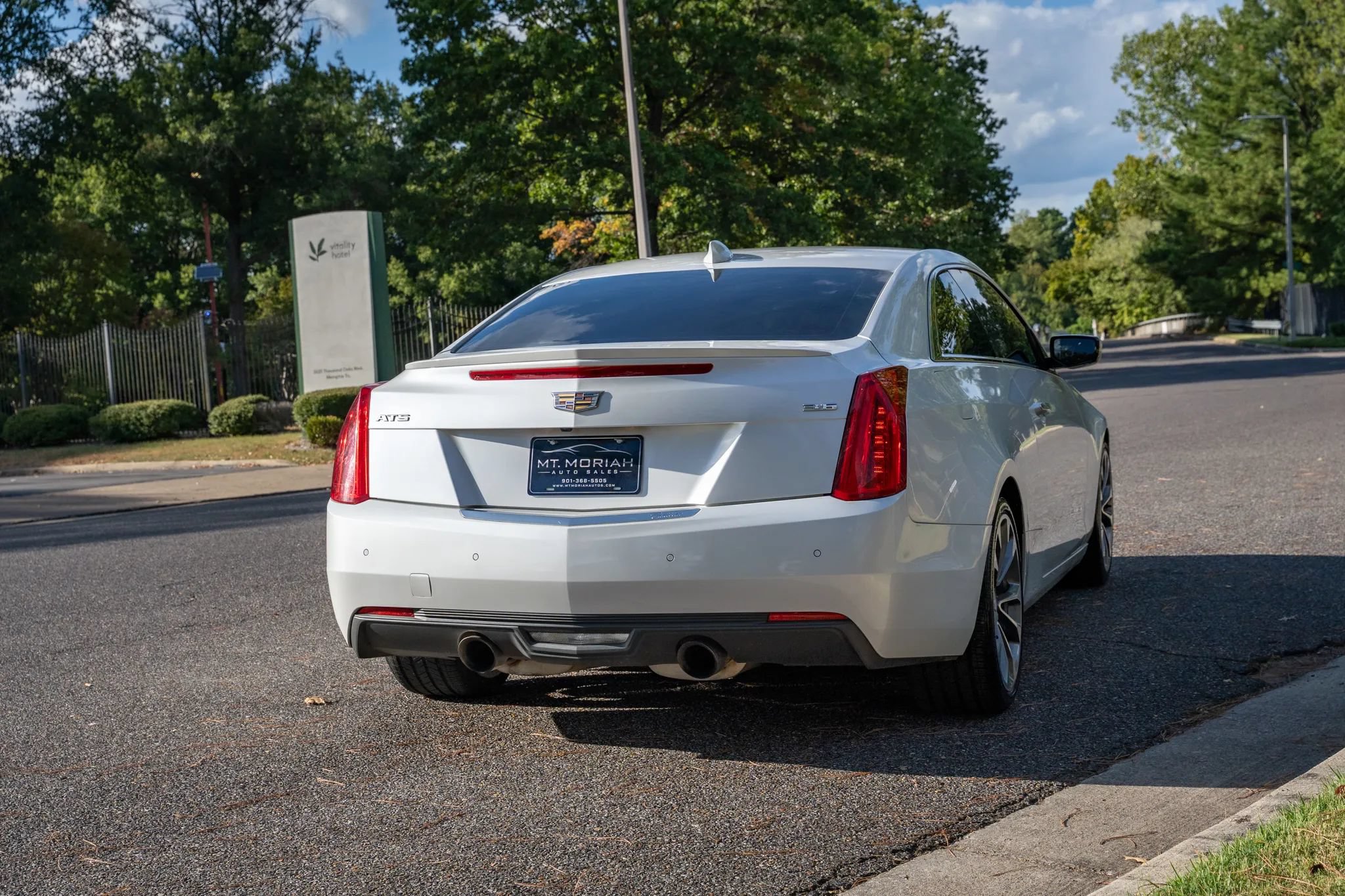 Used 2018 Cadillac ATS Premium Performance RWD image 6