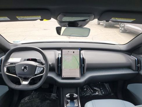 New 2026 Volvo EX30 Ultra w/ Protection Package Premier image 20