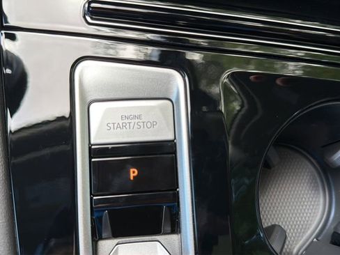 New 2026 Volkswagen Atlas Peak Edition AWD/4WD image 19