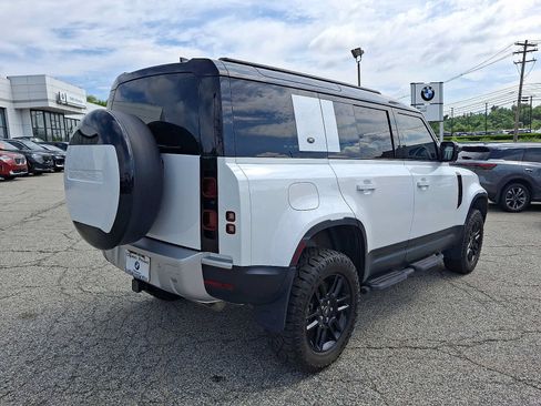 Used 2024 Land Rover Defender 110 S AWD/4WD image 6