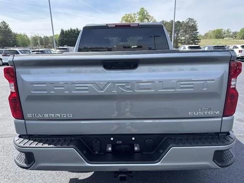 Used 2026 Chevrolet Silverado 1500 Custom AWD/4WD image 5