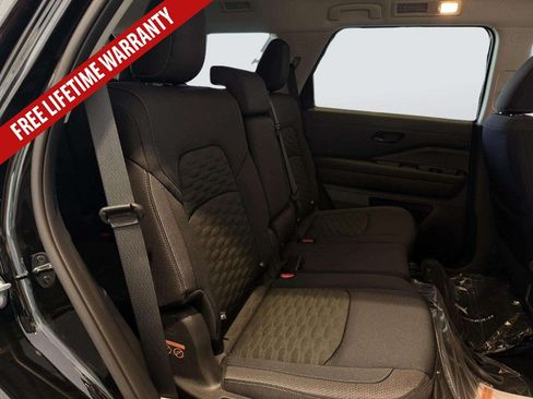 New 2026 Nissan Pathfinder SV AWD/4WD image 30