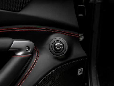 Used 2023 Ferrari F8 Tributo RWD image 52
