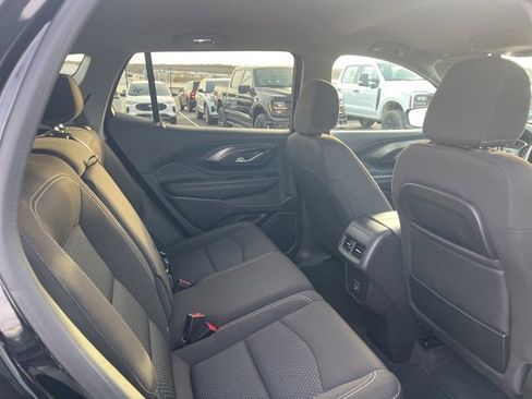 Used 2024 GMC Terrain SLE image 7