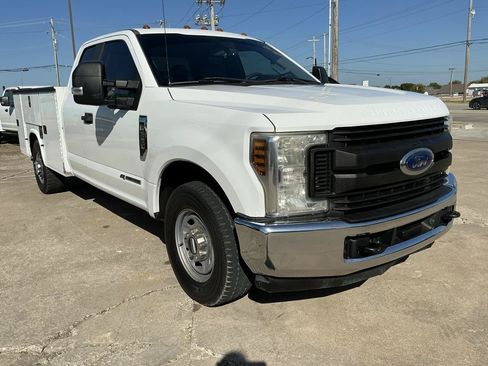 Used 2019 Ford F350 XL w/ XL Value Package RWD image 4