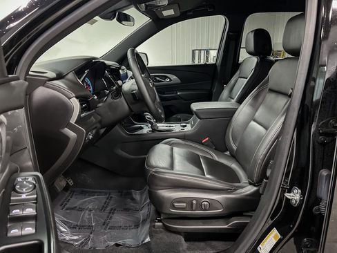 Certified 2023 Chevrolet Traverse LT image 10
