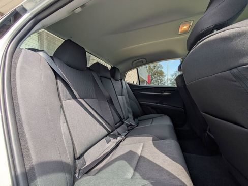 Used 2025 Toyota Camry LE image 28