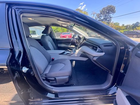 Used 2024 Toyota Camry LE FWD image 13