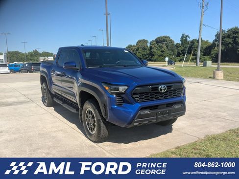 Used 2025 Toyota Tacoma TRD Off-Road w/ TRD Off Road Upgrade Package AWD/4WD image 1