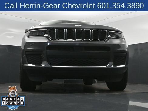 Used 2024 Jeep Grand Cherokee L Laredo RWD image 45