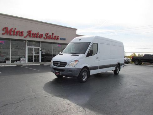 Used 2012 Mercedes-Benz Sprinter 2500 image 5