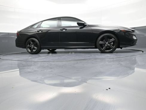 Used 2023 Honda Accord Sport image 27