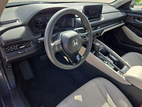 Used 2024 Honda Accord EX image 11
