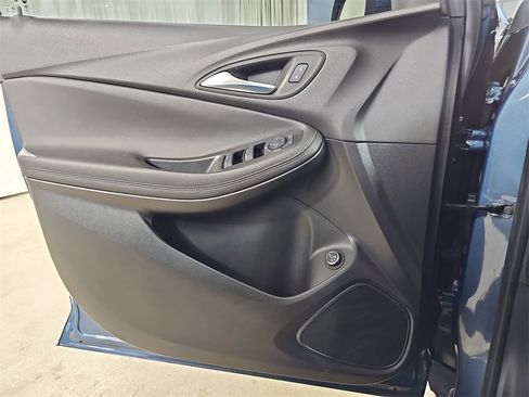 Used 2024 Buick Encore GX Preferred image 31