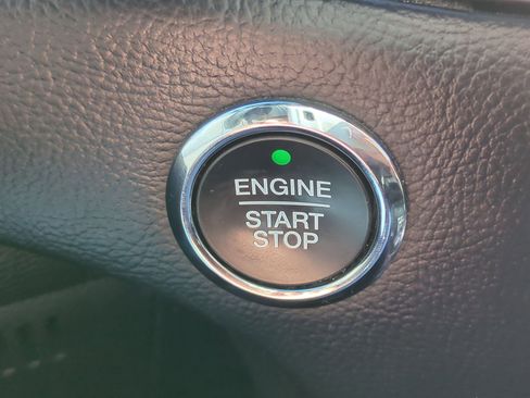 Used 2019 Ford Edge ST w/ Convenience Package image 22