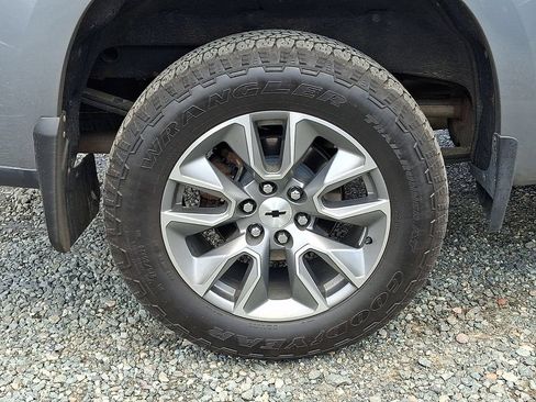 Used 2020 Chevrolet Silverado 1500 RST AWD/4WD image 31