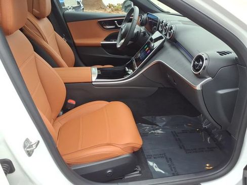 Certified 2025 Mercedes-Benz C 300 4MATIC Sedan image 16