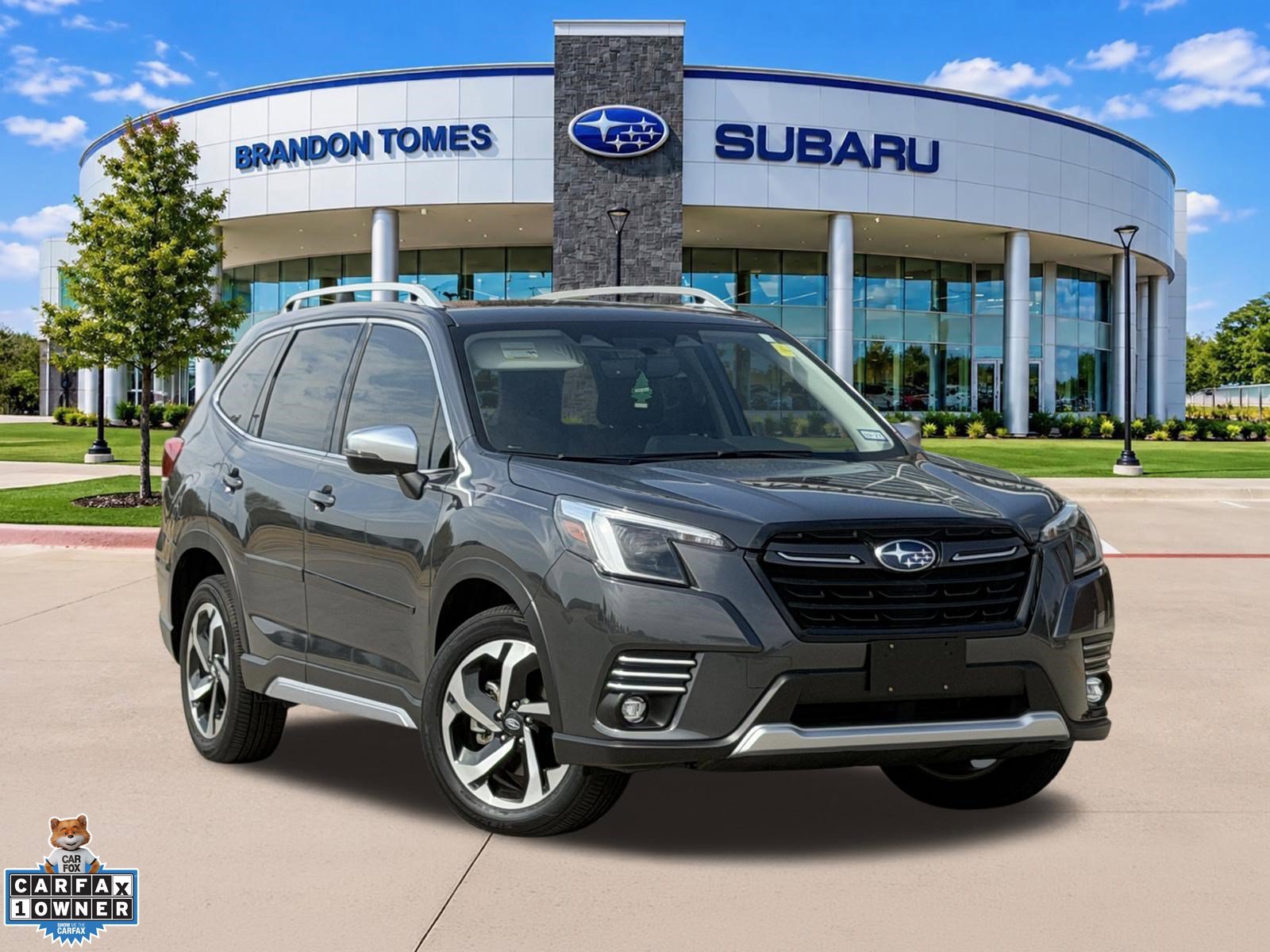 Used 2024 Subaru Forester Touring w/ Convenience Package AWD/4WD image 1