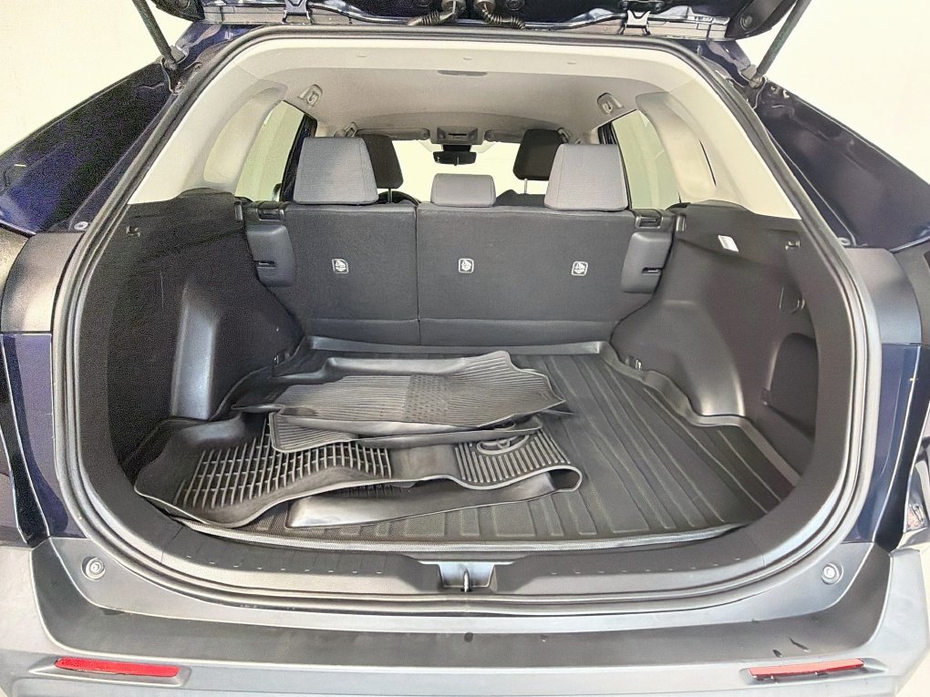 Used 2024 Toyota RAV4 XLE FWD image 26
