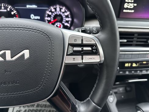 Used 2022 Kia Telluride SX w/ Nightfall Edition Package image 15