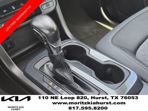 Used 2022 Chevrolet Colorado Z71 AWD/4WD image 9