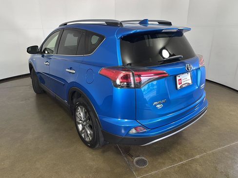 Used 2017 Toyota RAV4 Limited w/ Carpet Mat Package AWD/4WD image 12