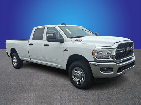 Used 2023 RAM 3500 Tradesman w/ Chrome Appearance Group image 3
