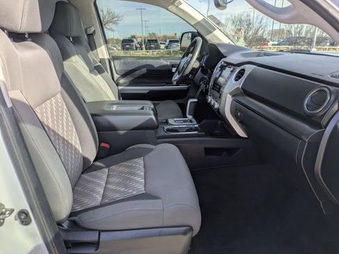 Used 2020 Toyota Tundra SR5 image 31