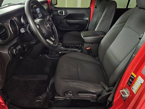 Used 2022 Jeep Gladiator Sport AWD/4WD image 23