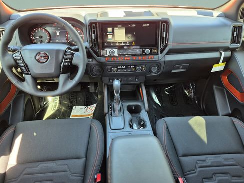 New 2026 Nissan Frontier Pro-X w/ Pro-X Convenience Package RWD image 11