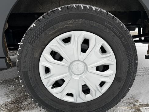 Used 2015 Ford Transit 150 XLT image 14