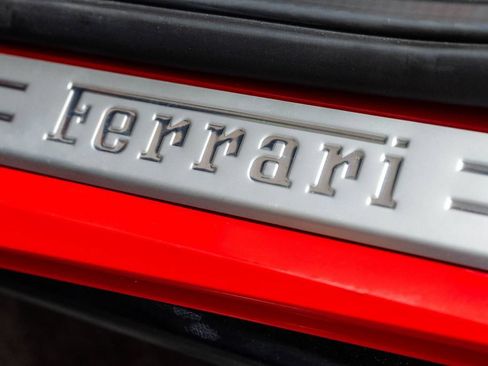 Used 2018 Ferrari 488 Spider RWD image 50