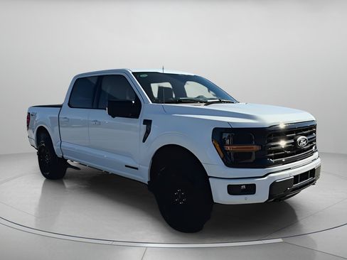 New 2025 Ford F150 XLT w/ Equipment Group 302A MID image 2