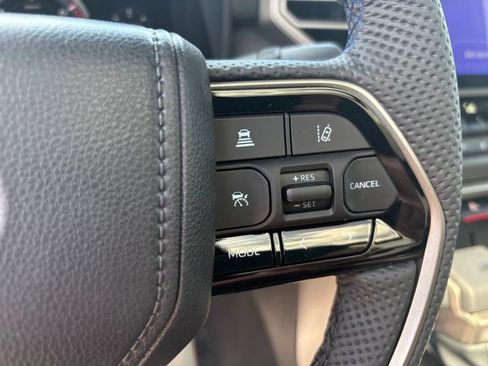 New 2026 Toyota Tundra Platinum AWD/4WD image 39