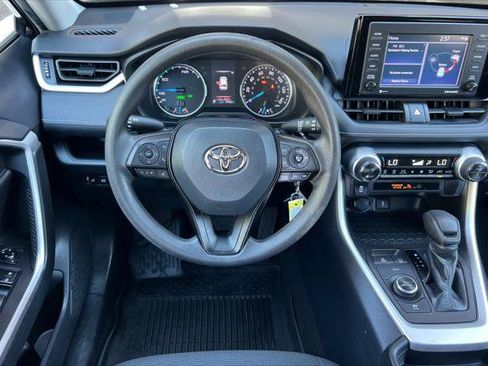 Certified 2021 Toyota RAV4 LE AWD/4WD image 15