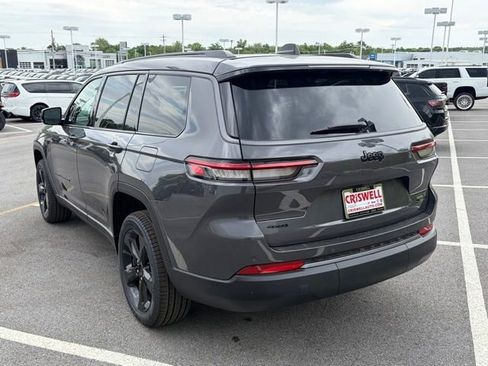 New 2026 Jeep Grand Cherokee L Limited AWD/4WD image 4