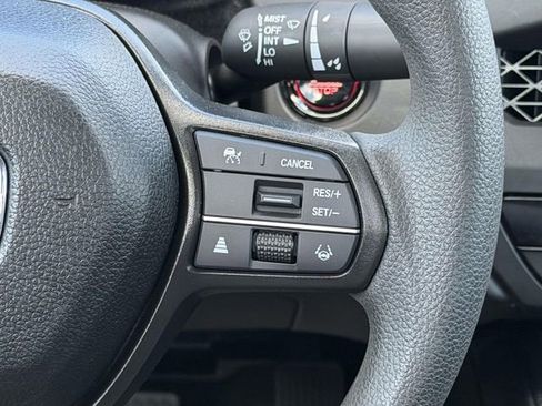 Used 2025 Honda Accord LX image 17