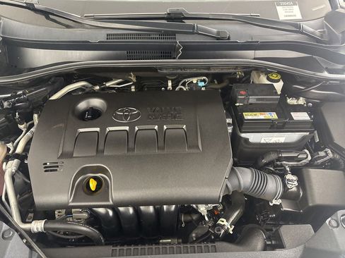 Used 2021 Toyota C-HR LE image 33