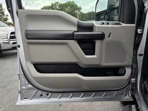 Used 2021 Ford F250 XL w/ STX Appearance Package image 14