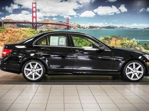 Used 2014 Mercedes-Benz C 250 Sedan image 5