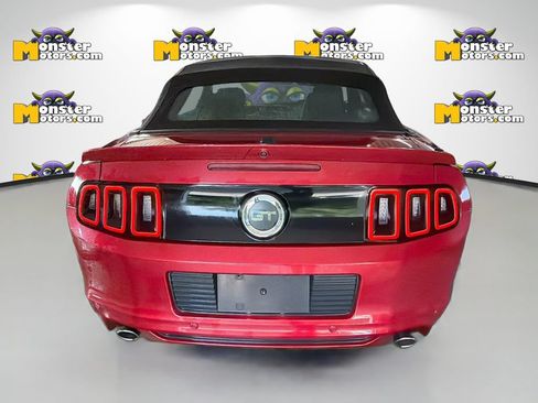 Used 2013 Ford Mustang GT Premium w/ Electronics Pkg RWD image 5