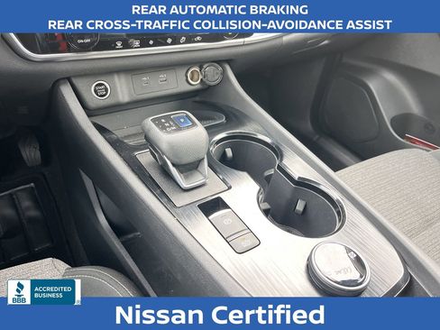Certified 2022 Nissan Rogue SV image 10