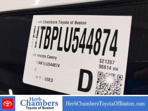 Used 2020 Toyota Camry LE w/ Sunroof Package FWD image 15